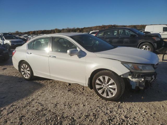 Photo 4 from auction – 2014 HONDA ACCORD with VIN 1HGCR2F89EA096600