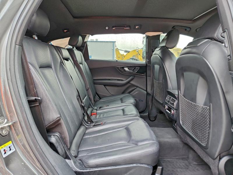 Photo 11 from auction – 2018 AUDI Q7 PRESTIG with VIN WA1VAAF79JD048243