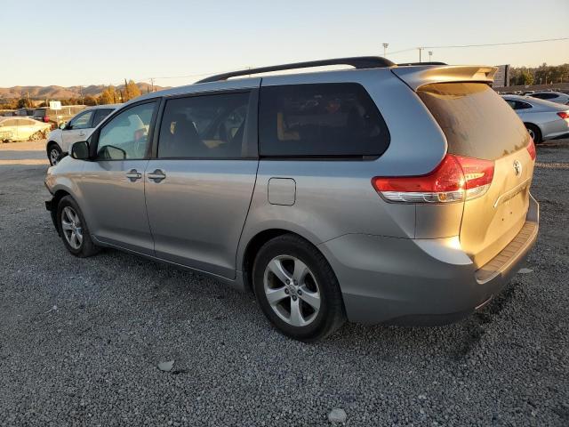 Photo 2 from auction – 2011 TOYOTA SIENNA LE with VIN 5TDKK3DC4BS130162