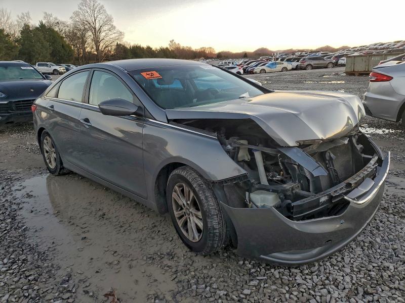 Photo 4 from auction – 2013 HYUNDAI SONATA GLS with VIN 5NPEB4AC4DH532456