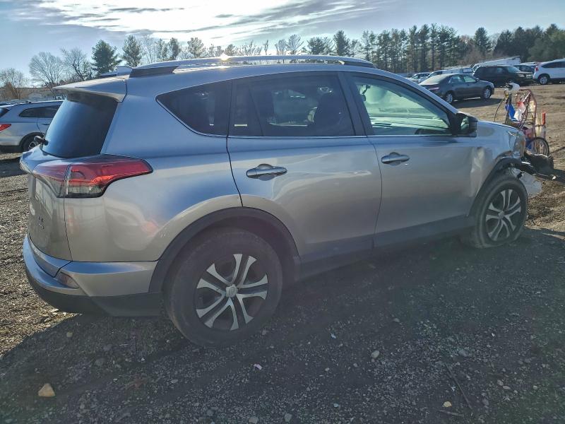 Photo 3 from auction – 2016 TOYOTA RAV4 LE with VIN 2T3BFREV5GW519907