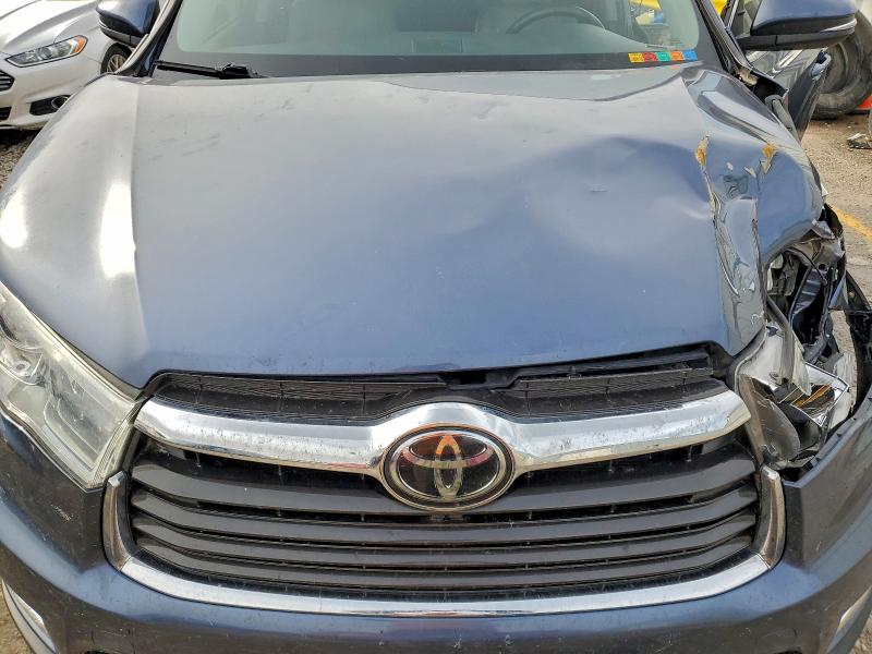 Photo 12 from auction – 2015 TOYOTA HIGHLANDER with VIN 5TDDKRFH6FS177655