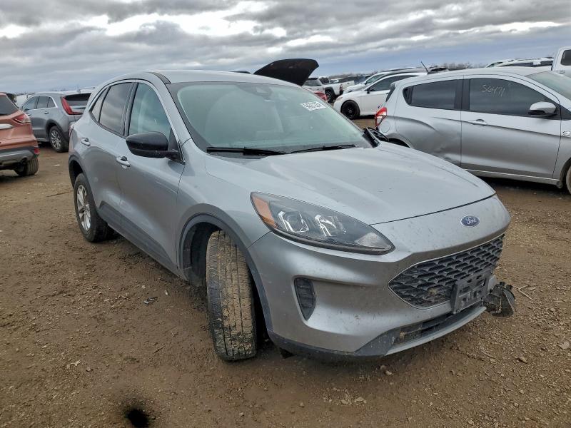 Photo 4 from auction – 2022 FORD ESCAPE SE with VIN 1FMCU9G69NUB59661