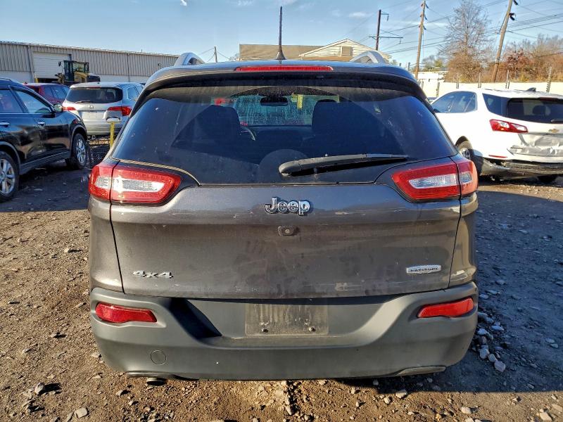 Photo 6 from auction – 2016 JEEP CHEROKEE L with VIN 1C4PJMCB2GW366677