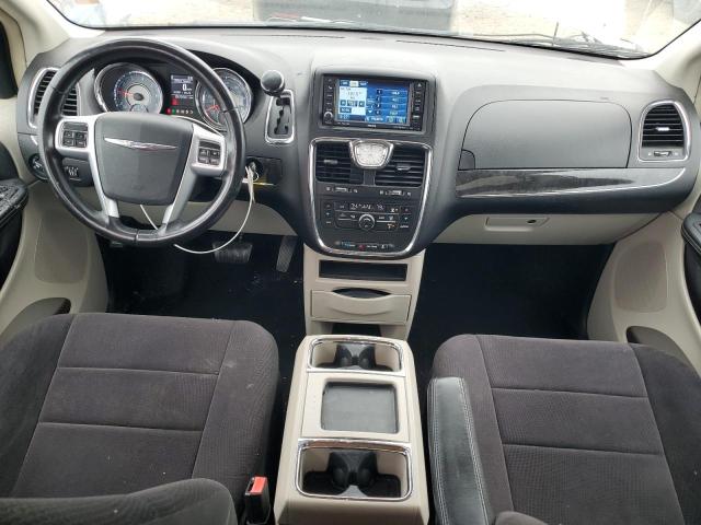 Photo 8 from auction – 2011 CHRYSLER TOWN & COU with VIN 2A4RR5DG7BR735630