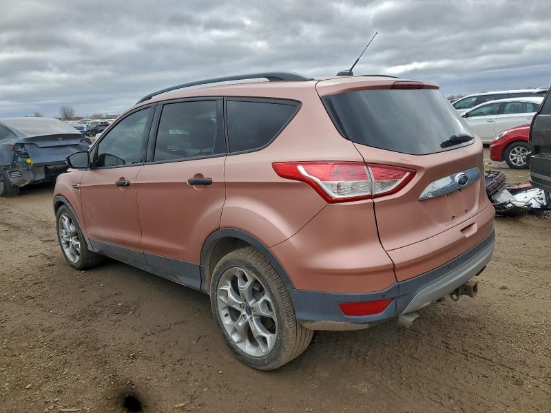 Photo 2 from auction – 2015 FORD ESCAPE TIT with VIN 1FMCU0J98FUB18437