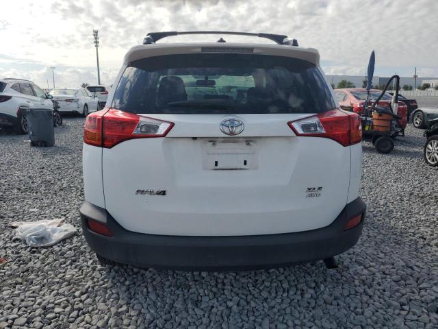 Photo 6 from auction – 2015 TOYOTA RAV4 XLE with VIN JTMRFREV3FD099316