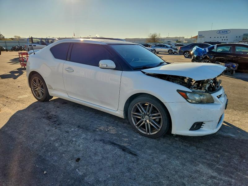 Photo 4 from auction – 2012 TOYOTA SCION TC with VIN JTKJF5C75C3025657