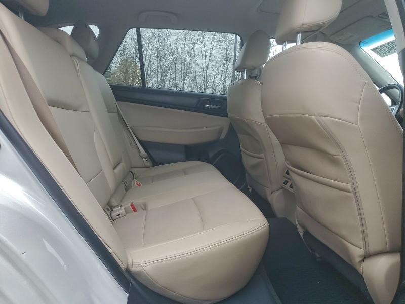 Photo 11 from auction – 2016 SUBARU OUTBACK 3. with VIN 4S4BSENC0G3340577