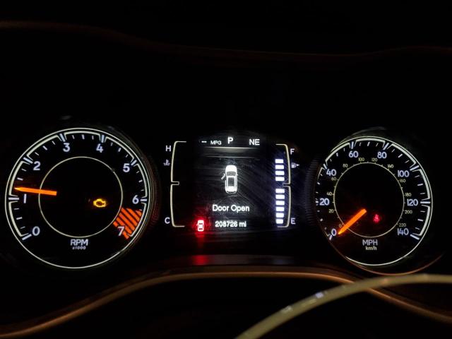 Photo 9 from auction – 2014 JEEP CHEROKEE L with VIN 1C4PJLCB2EW205141