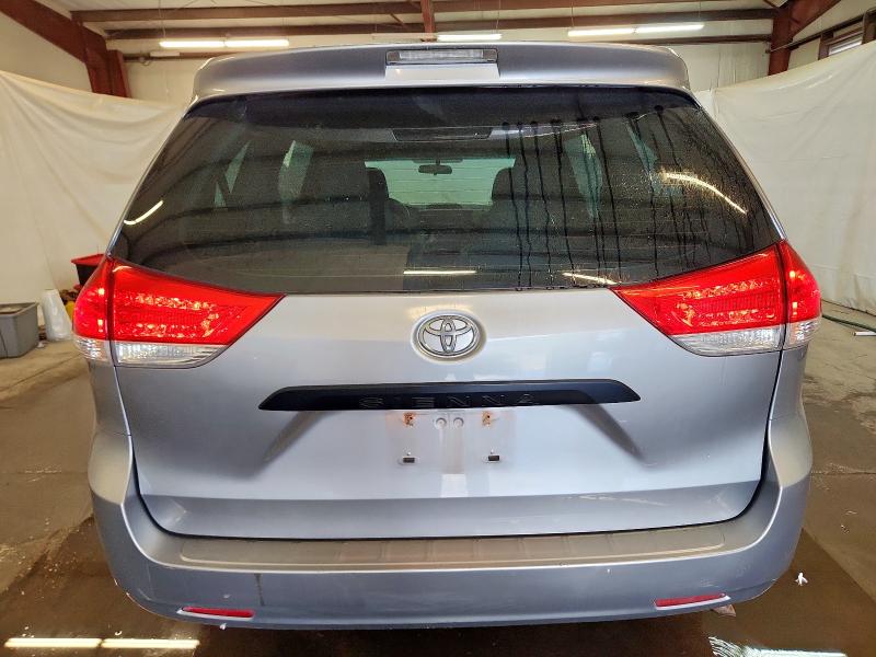 Photo 6 from auction – 2013 TOYOTA SIENNA with VIN 5TDZK3DC1DS303475