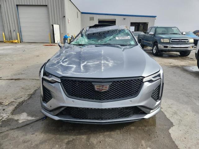 Photo 5 from auction – 2022 CADILLAC CT4-V with VIN 1G6DD5RL4N0117624