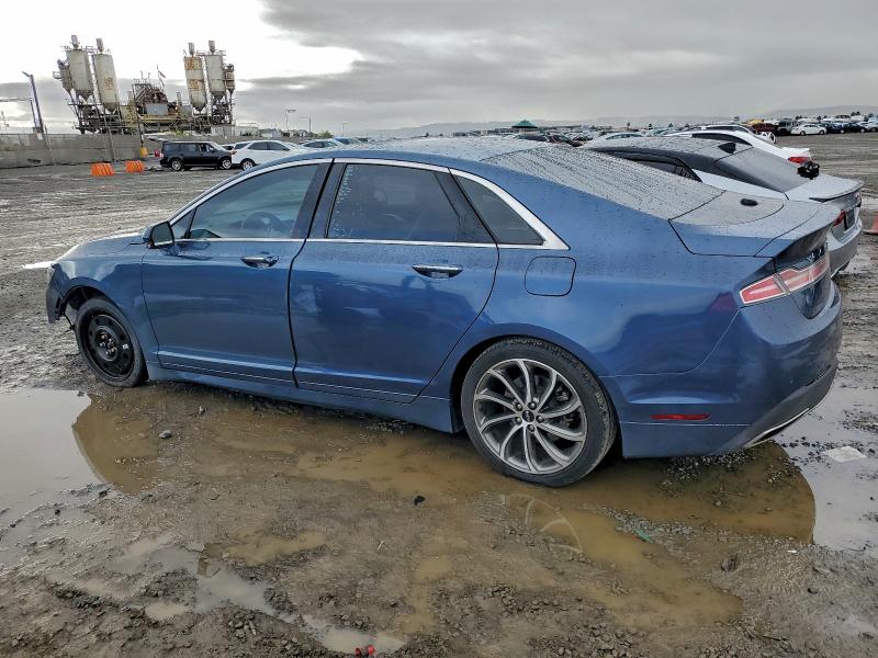 Photo 2 from auction – 2019 LINCOLN MKZ with VIN 3LN6L5C92KR614104