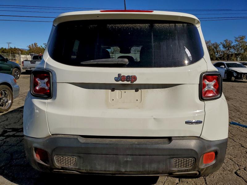 Photo 6 from auction – 2017 JEEP RENEGADE with VIN ZACCJABB0HPG36826