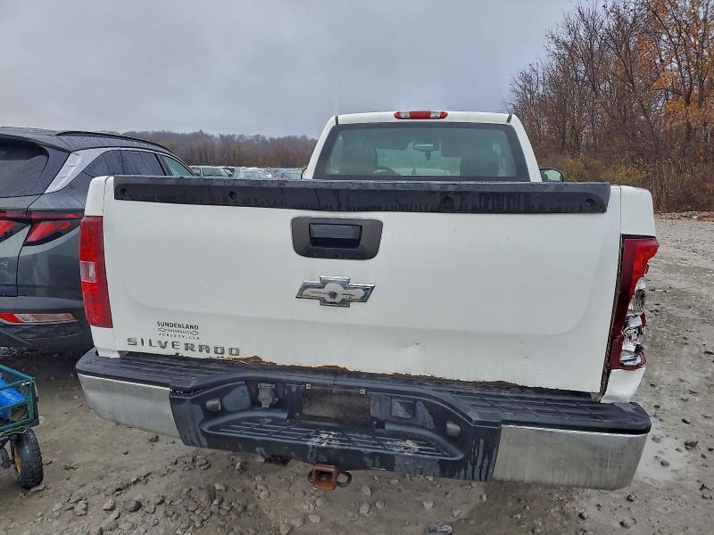 Photo 6 from auction – 2009 CHEVROLET SILVERADO with VIN 1GCEC14X09Z226705