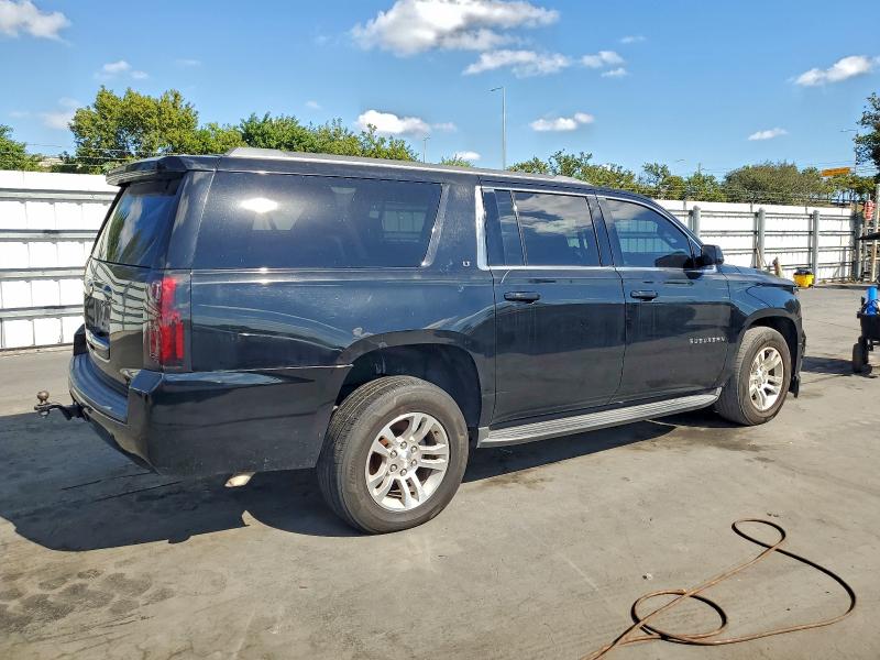 Photo 3 from auction – 2017 CHEVROLET SUBURBAN C with VIN 1GNSCHKC6HR183229