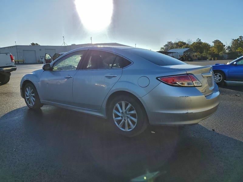 Photo 2 from auction – 2012 MAZDA 6 I with VIN 1YVHZ8DH6C5M12884