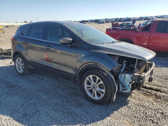 Photo 4 from auction – 2019 FORD ESCAPE SE with VIN 1FMCU0GD5KUB44967