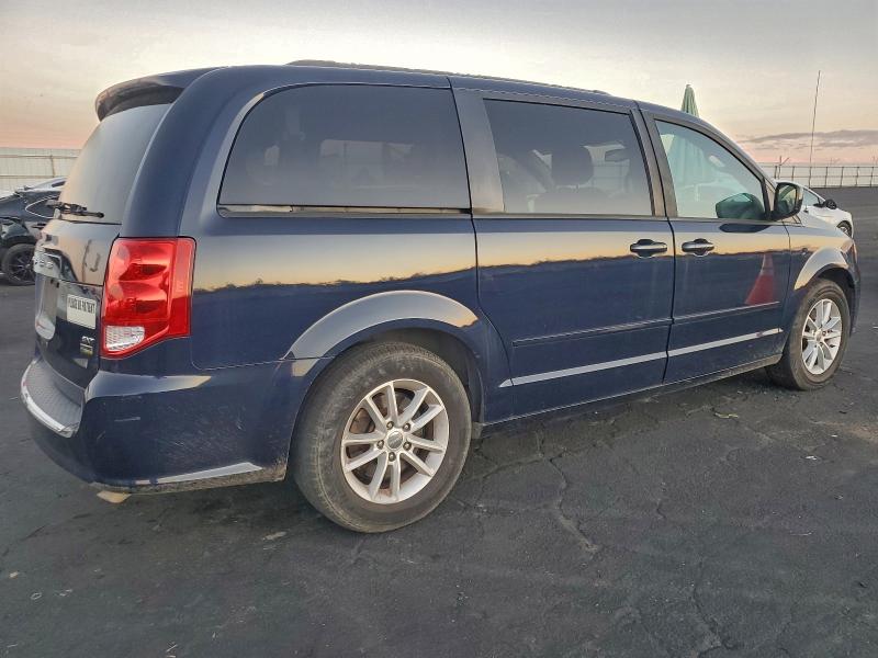 Photo 3 from auction – 2016 DODGE GRAND CARA with VIN 2C4RDGCG2GR168378
