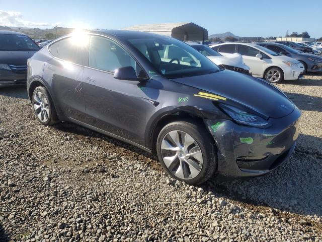 Photo 4 from auction – 2022 TESLA MODEL Y with VIN 7SAYGDEE2NF393554