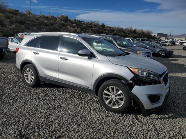 Photo 4 from auction – 2016 KIA SORENTO LX with VIN 5XYPGDA35GG082175