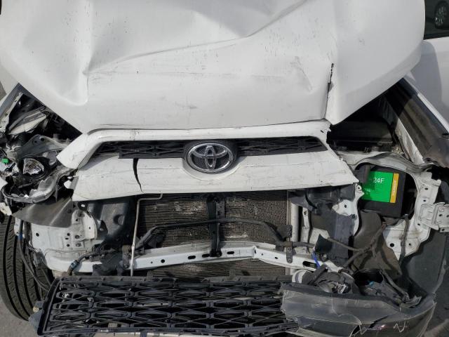 Photo 12 from auction – 2018 TOYOTA 4RUNNER SR with VIN JTEBU5JR5J5602805