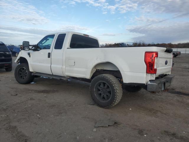 Photo 2 from auction – 2010 FORD F250 SUPER with VIN 1FTSX2B53AEA33006