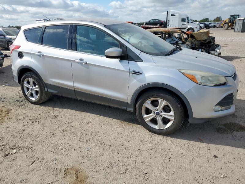 Photo 4 from auction – 2016 FORD ESCAPE SE with VIN 1FMCU0G75GUA28881