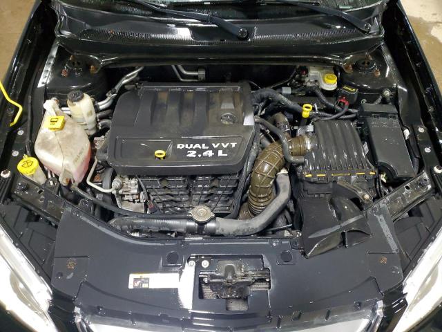 Photo 11 from auction – 2014 CHRYSLER 200 LX with VIN 1C3CCBAB8EN141798