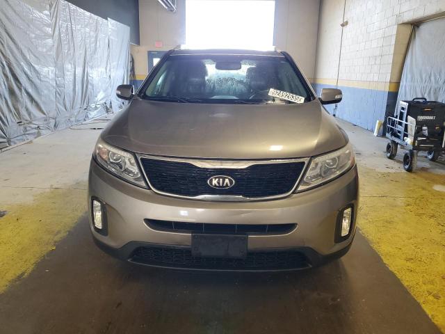 Photo 5 from auction – 2014 KIA SORENTO EX with VIN 5XYKU4A7XEG498550