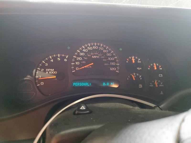 Photo 9 from auction – 2004 CHEVROLET AVALANCHE with VIN 3GNEK12T74G106273