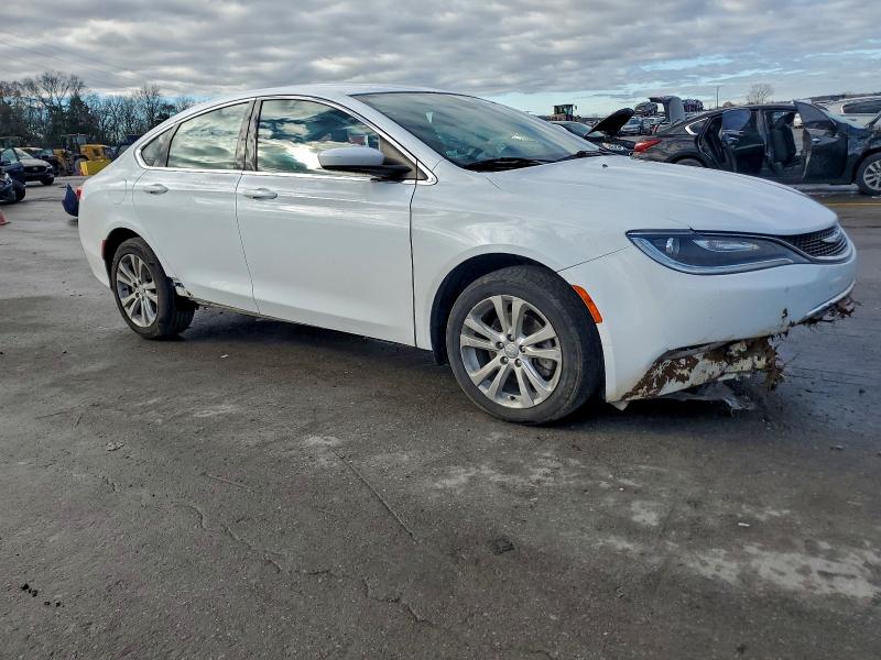 Photo 4 from auction – 2017 CHRYSLER 200 LIMITE with VIN 1C3CCCAB9HN502286