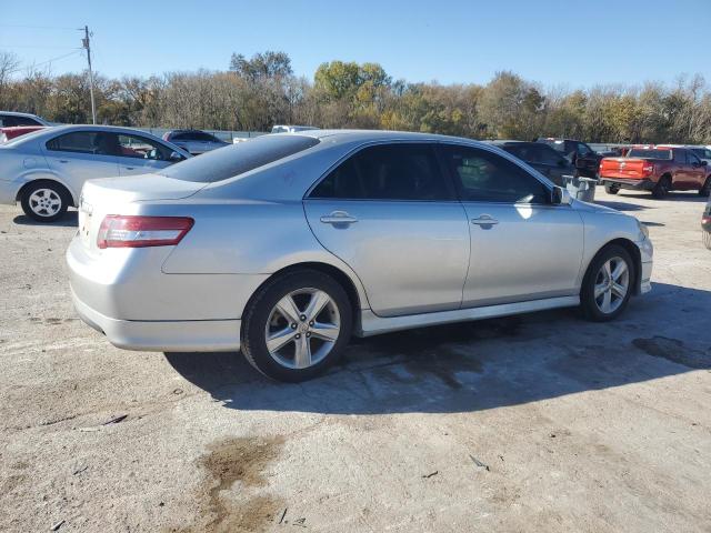 Foto 3 de la subasta – 2011 TOYOTA CAMRY BASE con VIN 4T1BF3EK3BU230609