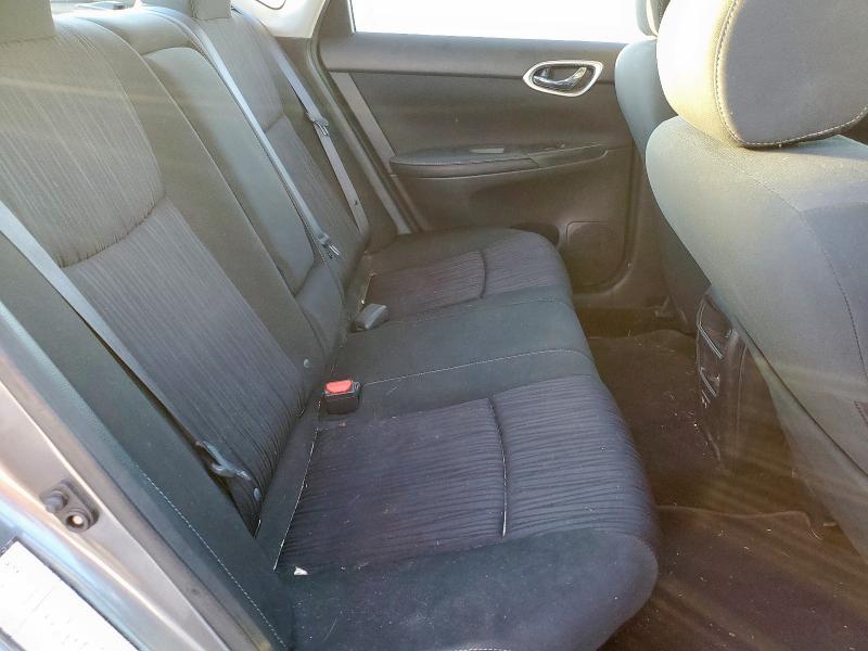 Photo 10 from auction – 2019 NISSAN SENTRA S with VIN 3N1AB7AP3KL622488