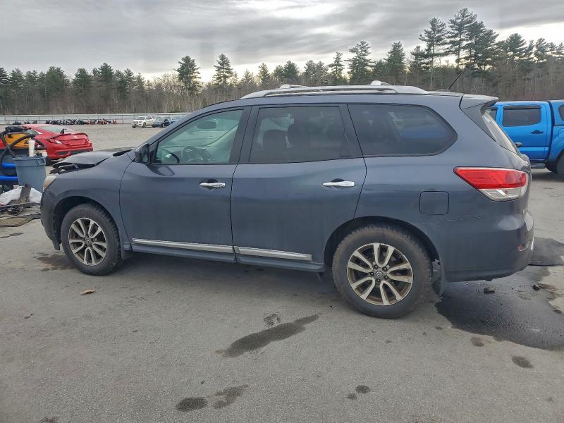 Photo 2 from auction – 2014 NISSAN PATHFINDER with VIN 5N1AR2MM1EC617735