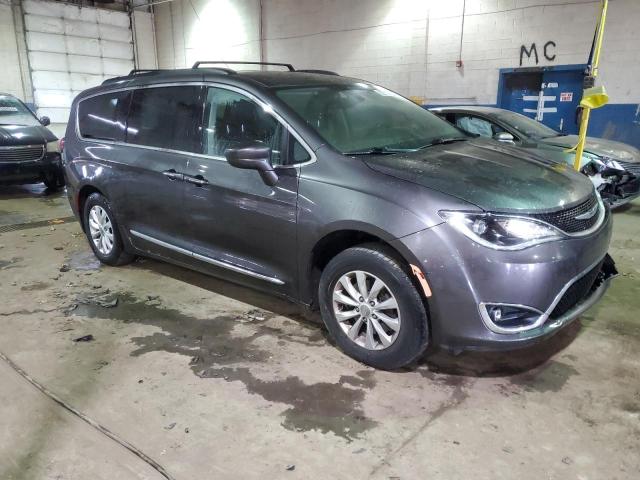 Photo 4 from auction – 2017 CHRYSLER PACIFICA T with VIN 2C4RC1BG6HR569306