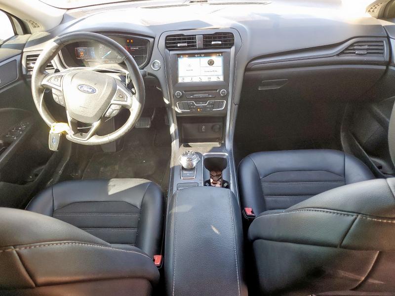 Photo 8 from auction – 2018 FORD FUSION SE with VIN 3FA6P0HD3JR267461
