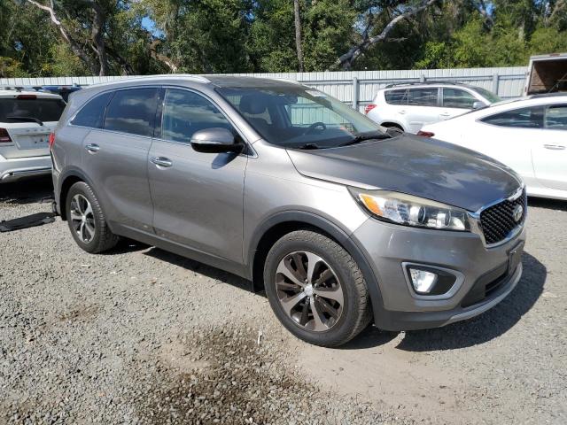 Photo 4 from auction – 2016 KIA SORENTO EX with VIN 5XYPH4A57GG174516