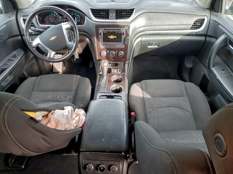 Photo 8 from auction – 2017 CHEVROLET TRAVERSE with VIN 1GNKVGKD6HJ329236