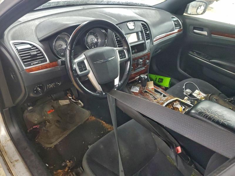 Photo 8 from auction – 2012 CHRYSLER 300 with VIN 2C3CCAAG4CH112617