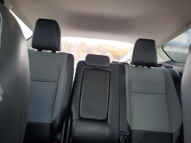 Photo 10 from auction – 2019 FORD ESCAPE SE with VIN 1FMCU9GDXKUA76329