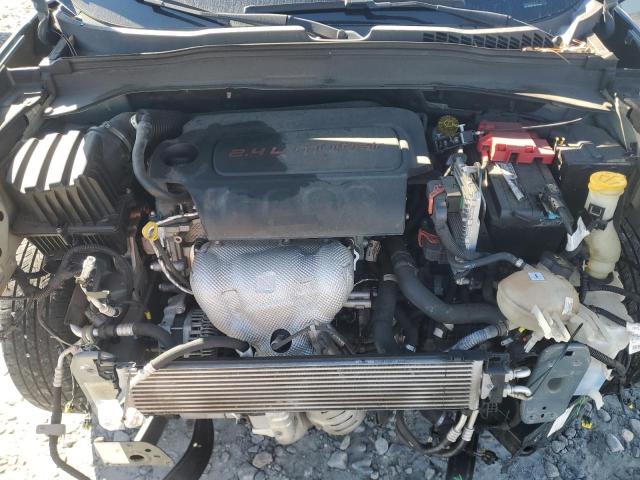 Photo 12 from auction – 2018 JEEP RENEGADE S with VIN ZACCJBAB3JPJ51803