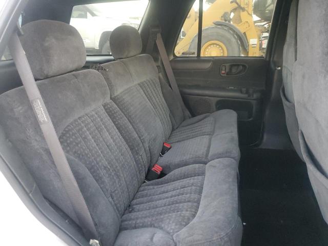 Photo 10 from auction – 2000 CHEVROLET BLAZER with VIN 1GNDT13W0Y2129846