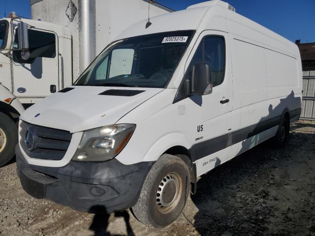 Photo 1 from auction – 2015 MERCEDES-BENZ SPRINTER 2 with VIN WD3PE8DC6FP114128