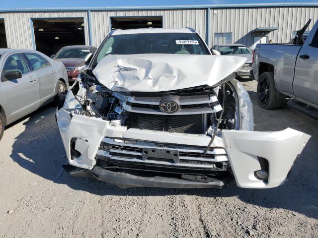 Photo 5 from auction – 2018 TOYOTA HIGHLANDER with VIN 5TDJZRFH0JS808214