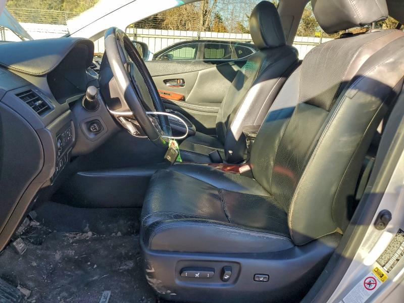 Photo 7 from auction – 2010 LEXUS HS 250H with VIN JTHBB1BA7A2034357