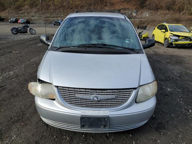 Photo 5 from auction – 2001 CHRYSLER TOWN & COU with VIN 2C4GP44301R317001