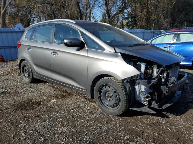 Photo 4 from auction – 2014 KIA RONDO with VIN KNAHU8A3XE7046185