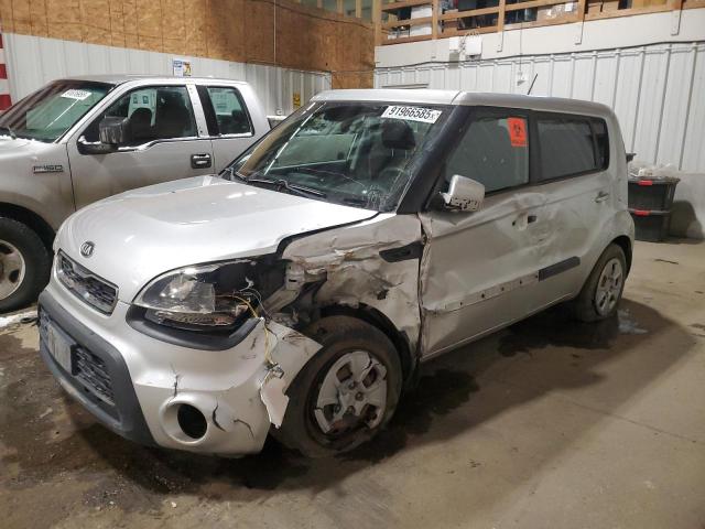KIA SOUL 2013 with VIN KNDJT2A56D7530181 - Photo from auction