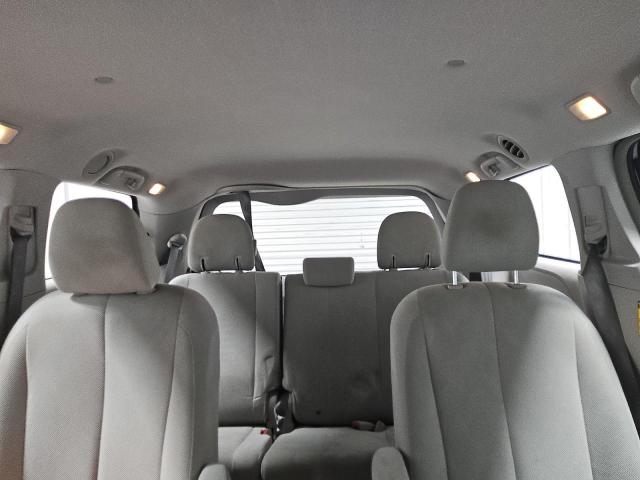 Photo 10 from auction – 2014 TOYOTA SIENNA with VIN 5TDZK3DC7ES460235
